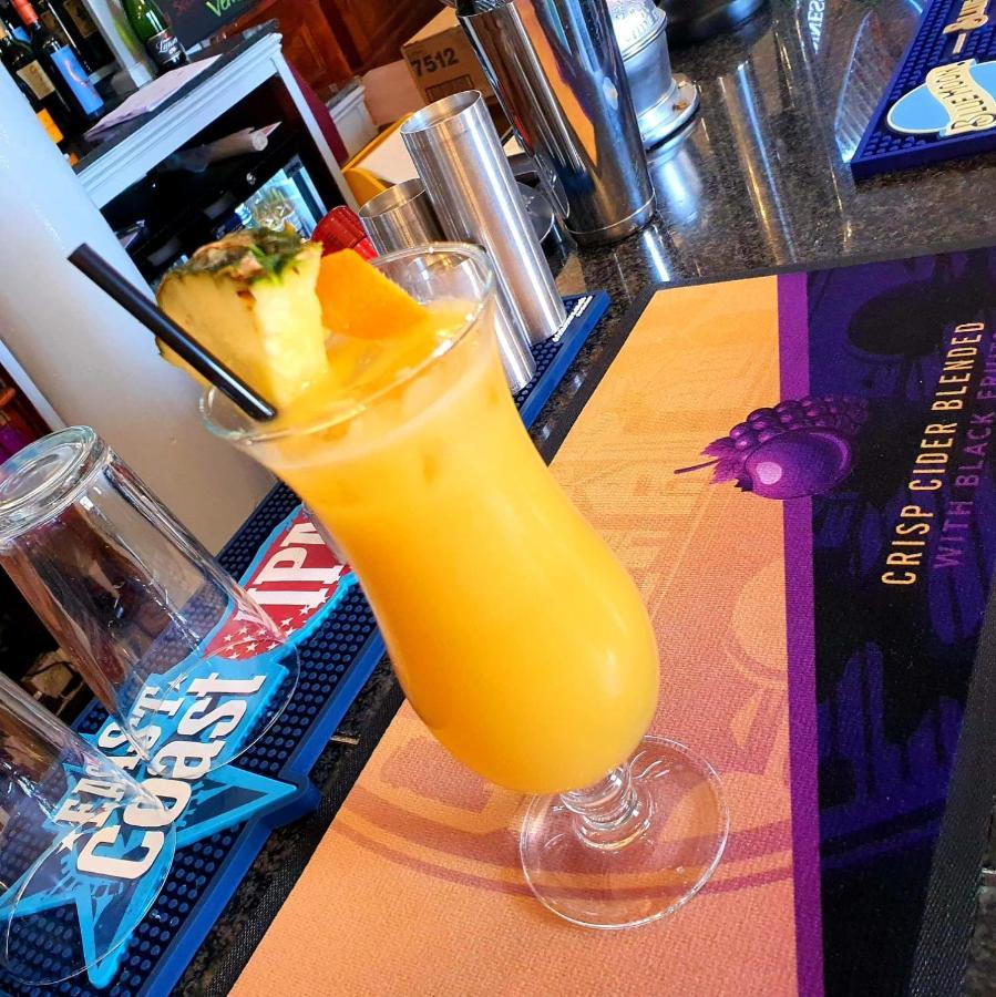 The Star And Garter Hotel 린리스고 외부 사진